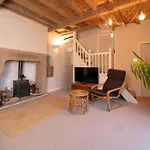 The Old Cookery & Free Parking